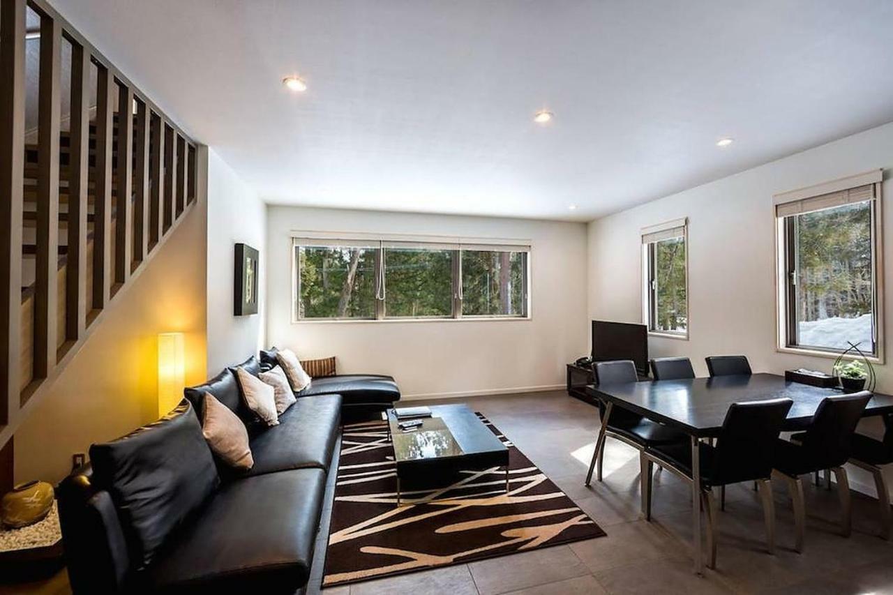 Phoenix Chalets By Hhg Hakuba Bagian luar foto